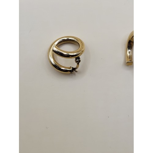 18 - Two Pairs of Gold Earrings 9ct Gold Twist Ones Weigh 1.8g & CZ Ones Weigh 1.2g&nbsp;