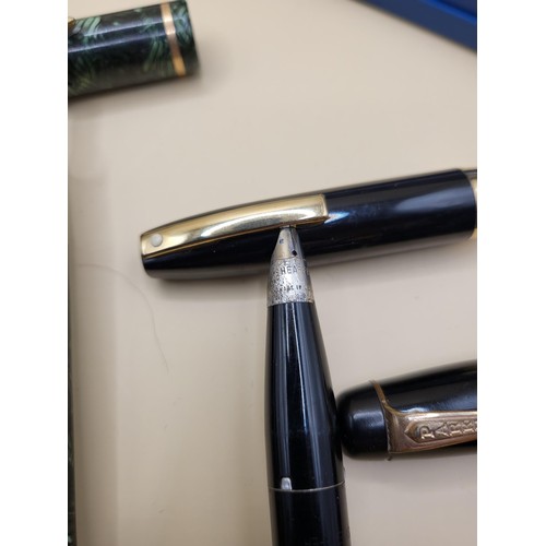 34 - Collection of Fountain Pens Includes Sheaffer Parker, And Very Nice Waterman Cased Set & Others ... 