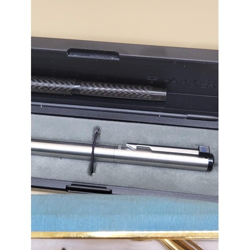 34 - Collection of Fountain Pens Includes Sheaffer Parker, And Very Nice Waterman Cased Set & Others ... 