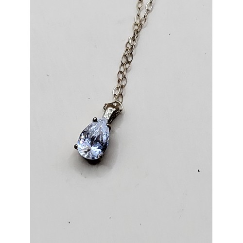 44 - 9ct Gold Chain & Cubic Zirconia Pendant Weighs 0.9g Very Tangled&nbsp;