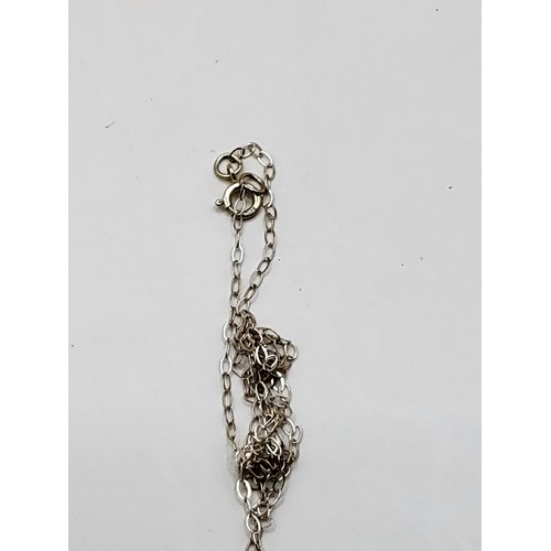 44 - 9ct Gold Chain & Cubic Zirconia Pendant Weighs 0.9g Very Tangled&nbsp;
