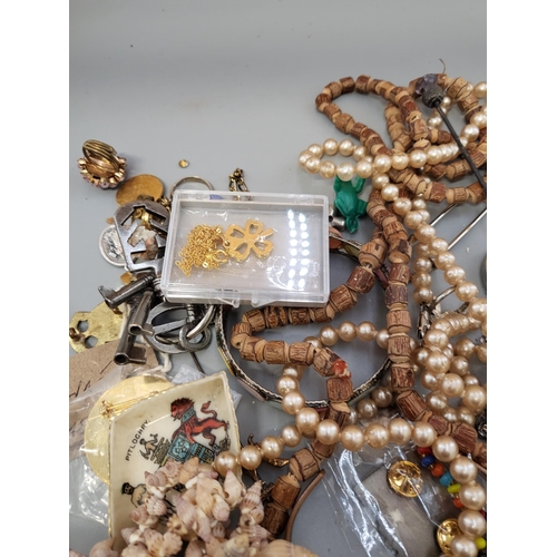 262 - Collection of Costume Jewellery Includes Beaded Necklace & Gold Plated Items&nbsp;