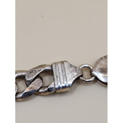 18 - 925 Silver Curb Chain Measures 51cm Long Unclasped & Links Measure 1cm Thick Weighs 72.9g&nbsp;