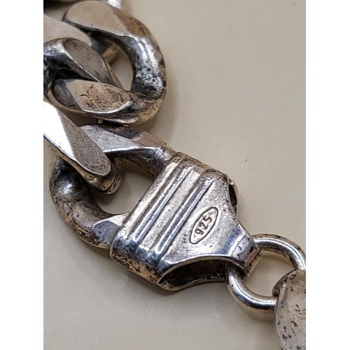 18 - 925 Silver Curb Chain Measures 51cm Long Unclasped & Links Measure 1cm Thick Weighs 72.9g&nbsp;