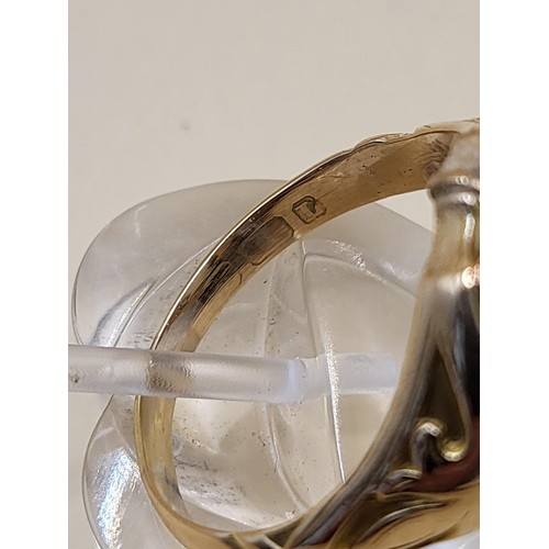 19 - 18ct Victorian Gent's Gold & Chalcedony Ring Size S Weighs 6g Hallmarks Pretty Worn&nbsp;