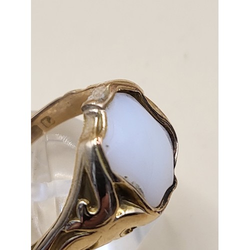 19 - 18ct Victorian Gent's Gold & Chalcedony Ring Size S Weighs 6g Hallmarks Pretty Worn&nbsp;