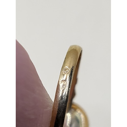 32 - 18ct Gold European Hallmarked Pearl Ring Size N Weighs 1.4g Hallmarked On Outer Band&nbsp;