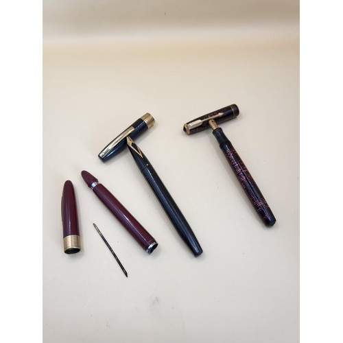 62 - Sheaffer & Parker With 14ct Gold Nibs Untested along With Broken Sheaffer&nbsp;