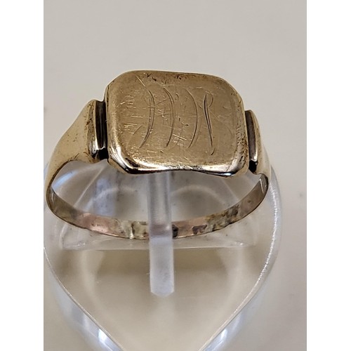 40 - 9ct Gold Signet Ring Size P Weighs 1.6g Fully Hallmarked But Band Thin