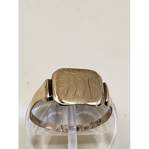 40 - 9ct Gold Signet Ring Size P Weighs 1.6g Fully Hallmarked But Band Thin