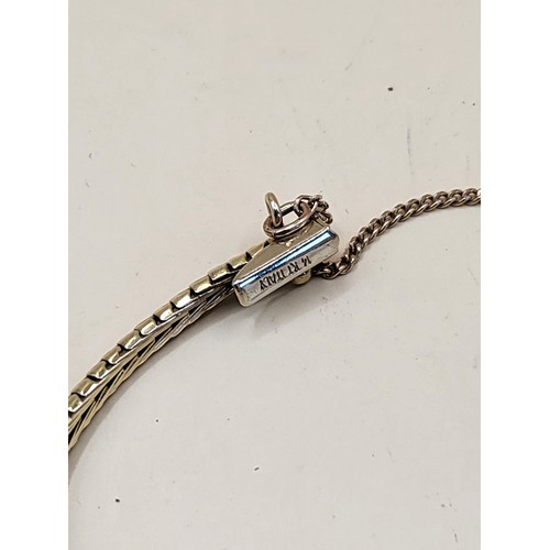 42 - 14ct Tri Colour Bracelet Weighs 9g Measures 19cm Unclasped Nice Condition Hallmarked