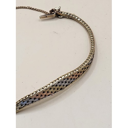 42 - 14ct Tri Colour Bracelet Weighs 9g Measures 19cm Unclasped Nice Condition Hallmarked