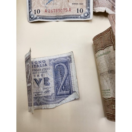 Small Collection of Used Bank Notes From Europe & The World Includes ...