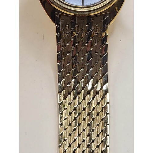 25 - 1969 Omega Constellation 18ct Gold Watch With 18ct Gold Bracelet & Case Item Weighs an Impressiv... 