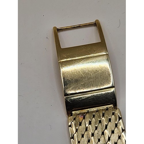 25 - 1969 Omega Constellation 18ct Gold Watch With 18ct Gold Bracelet & Case Item Weighs an Impressiv... 