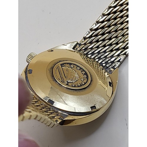 25 - 1969 Omega Constellation 18ct Gold Watch With 18ct Gold Bracelet & Case Item Weighs an Impressiv... 