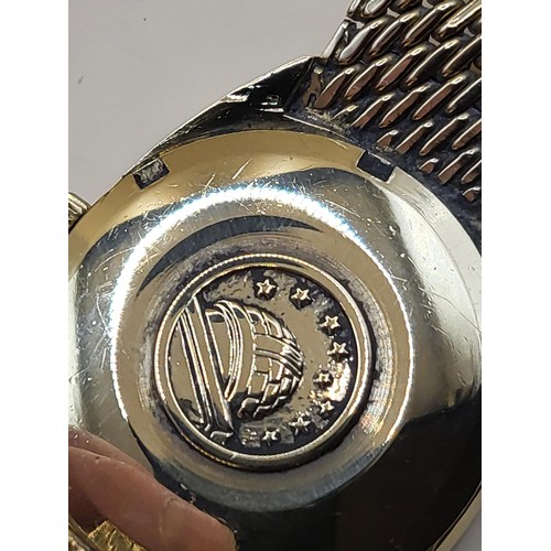 25 - 1969 Omega Constellation 18ct Gold Watch With 18ct Gold Bracelet & Case Item Weighs an Impressiv... 