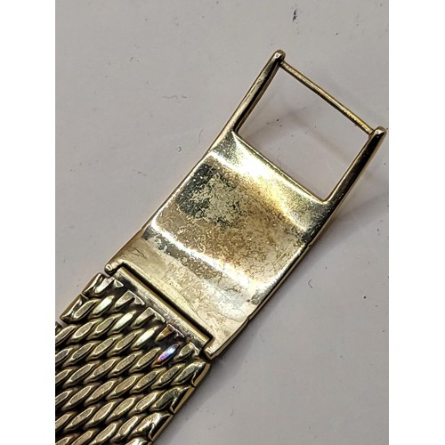 25 - 1969 Omega Constellation 18ct Gold Watch With 18ct Gold Bracelet & Case Item Weighs an Impressiv... 