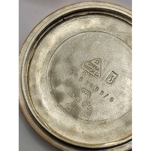 25 - 1969 Omega Constellation 18ct Gold Watch With 18ct Gold Bracelet & Case Item Weighs an Impressiv... 