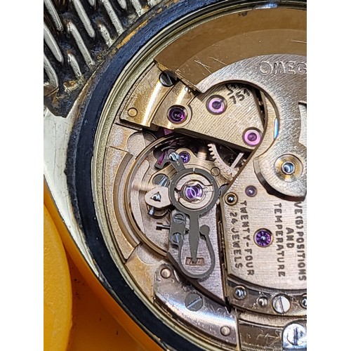 25 - 1969 Omega Constellation 18ct Gold Watch With 18ct Gold Bracelet & Case Item Weighs an Impressiv... 