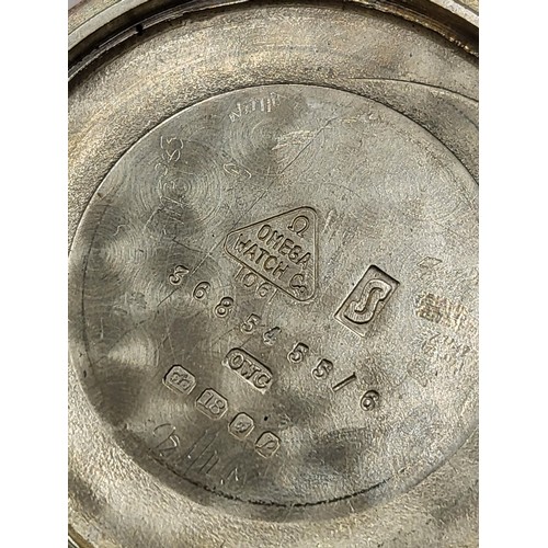 25 - 1969 Omega Constellation 18ct Gold Watch With 18ct Gold Bracelet & Case Item Weighs an Impressiv... 