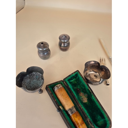 123 - Small Collection of Silverware&nbsp;