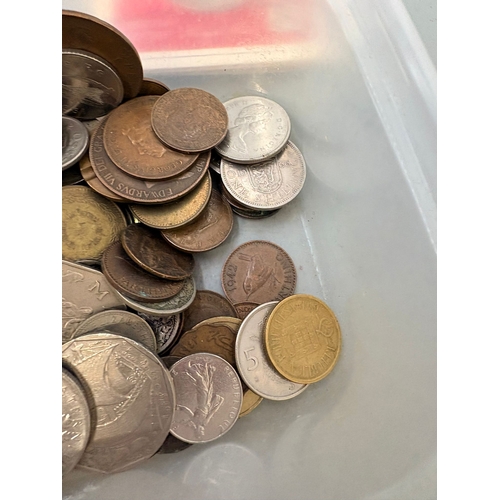 193 - Collection of Mixed Coin Denominations to Include 50p's, &pound;2 Coin & Pennies&nbsp;