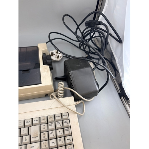 195 - Amstrad 256k Personal Word Processor & Printer Along with Commodore Plus/4 Games Console, Joysti... 