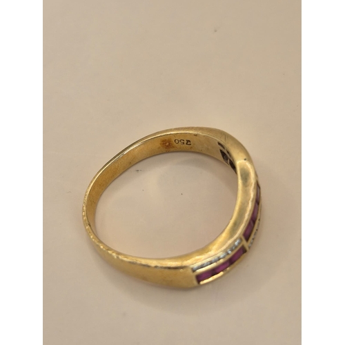 172 - 18ct Gold Diamond & Ruby Weighs 3.6g Size N
