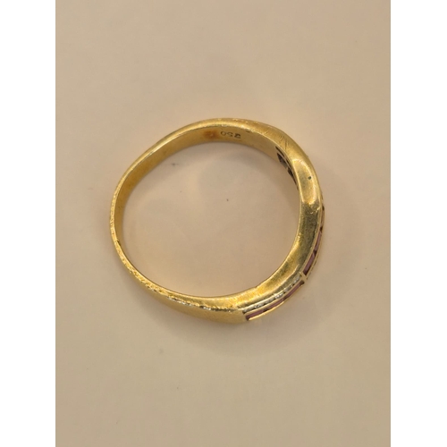 172 - 18ct Gold Diamond & Ruby Weighs 3.6g Size N