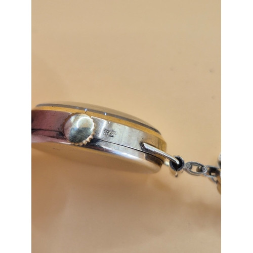 199 - 9ct Gold Vintage Ladies' Accurist Watch Winding And Working at Time of Writing This Description Some... 