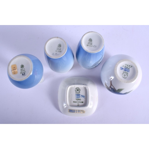 103 - FIVE ROYAL COPENHAGEN PORCELAIN ITEMS. (5)