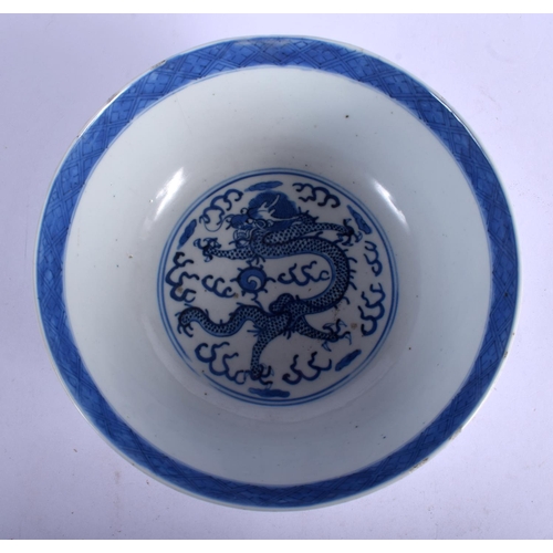 1185 - A 19TH CENTURY CHINESE BLUE AND WHITE PORCELAIN BOWL Qing, bearing Kangxi marks to base, painted wit... 