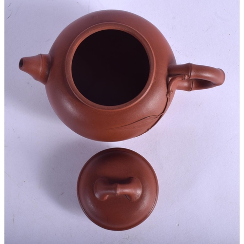 1192 - AN EARLY 20TH CENTURY CHINESE YIXING POTTERY TEAPOT AND COVER by Ma Hui Rong, moulded with bamboo sh... 