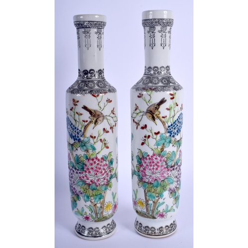 1213 - A PAIR OF CHINESE FAMILLE ROSE PORCELAIN VASES 20th Century, painted with birds amongst foliage. 25 ... 