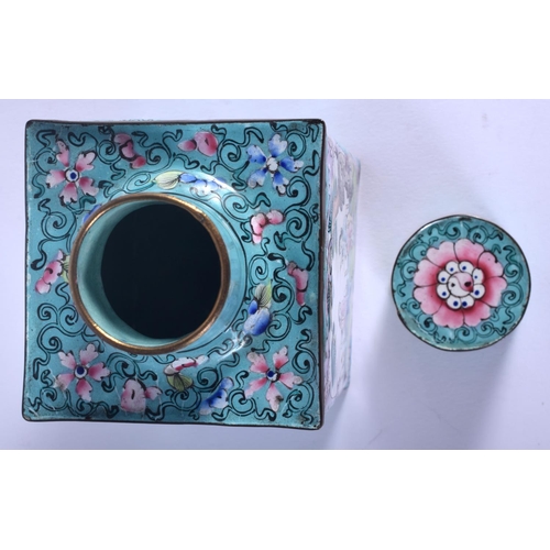 1288 - AN EARLY 20TH CENTURY CHINESE CANTON ENAMEL TEA CADDY AND COVER Qing, painted with figures. 12 cm x ... 