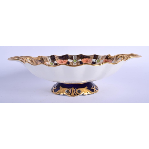191 - Royal Crown Derby  rare pattern pedestal dish with pierced handles. 24 cm wide.
