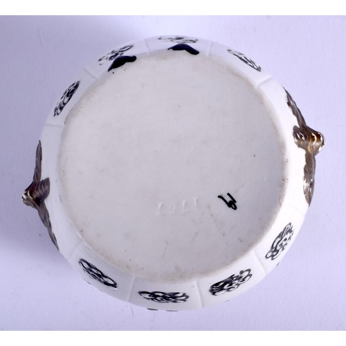 90 - A RARE EARLY 20TH CENTURY FRENCH PORCELAIN DRESSING TABLE JAR AND COVER Japanese style. 16 cm x 9 cm... 