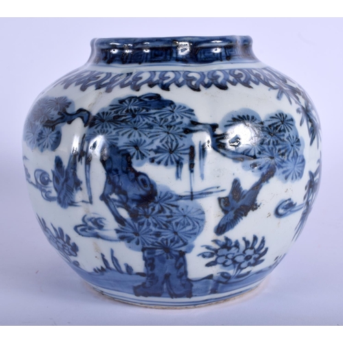 1058 - A CHINESE BLUE AND WHITE PORCELAIN MELON SHAPED JARLET 20th Century. 14 cm x 14 cm.