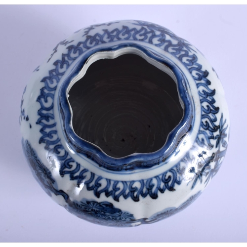 1058 - A CHINESE BLUE AND WHITE PORCELAIN MELON SHAPED JARLET 20th Century. 14 cm x 14 cm.