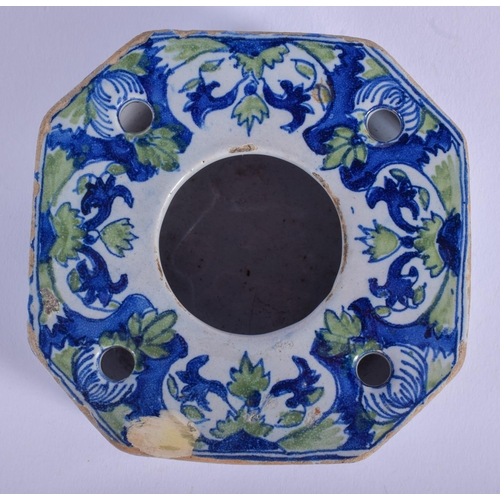 110 - AN 18TH CENTURY CONTINENTAL FAIENCE TIN GLAZED SQUARE INKWELL painted with flowers and scrolls. 9 cm... 