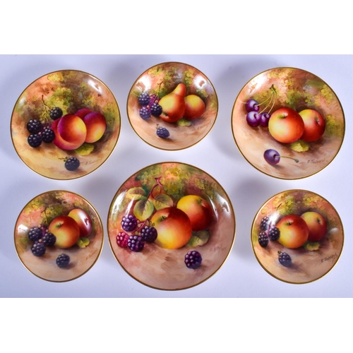 111 - A RARE CASED SET OF ANTIQUE ROYAL WORCESTER FRUITED PAINTED DISHES retailed by Asprey, including exa... 