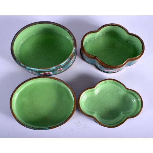 1131 - TWO EARLY 20TH CENTURY CHINESE CANTON ENAMEL BOXES AND COVERS Late Qing/Republic. 9 cm x 6 cm. (2)