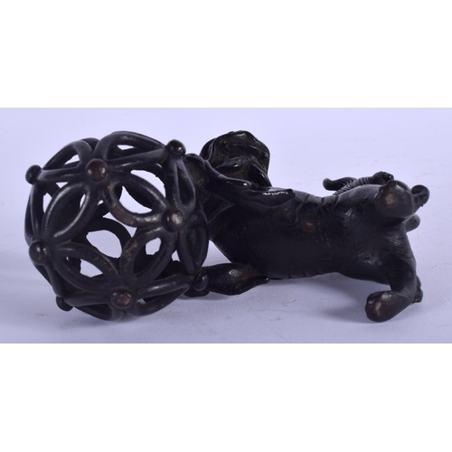 1132 - A 17TH/18TH CENTURY CHINESE BRONZE FIGURE OF A BUDDHISTIC LION Ming/Qing. 11 cm x 7 cm.