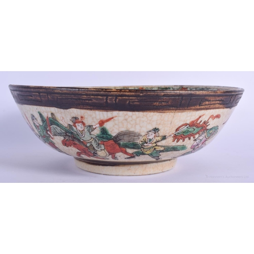 1150 - A LARGE 19TH CENTURY CHINESE CRACKLE GLAZED FAMILLE VERTE BOWL Qing, enamelled with figures. 25 cm d... 