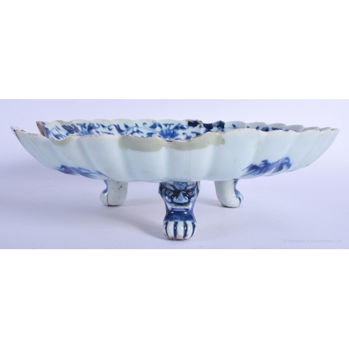 1158 - A VERY RARE 18TH CENTURY CHINESE BLUE AND WHITE SCALLOPED DISH Qianlong, with unusual footed form, t... 