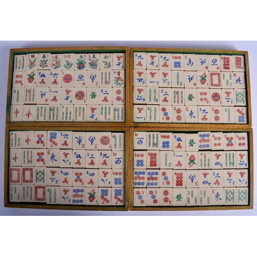 1173 - A VINTAGE CHINESE BOXED MAHJONG SET. Box 45 cm x 23 cm.