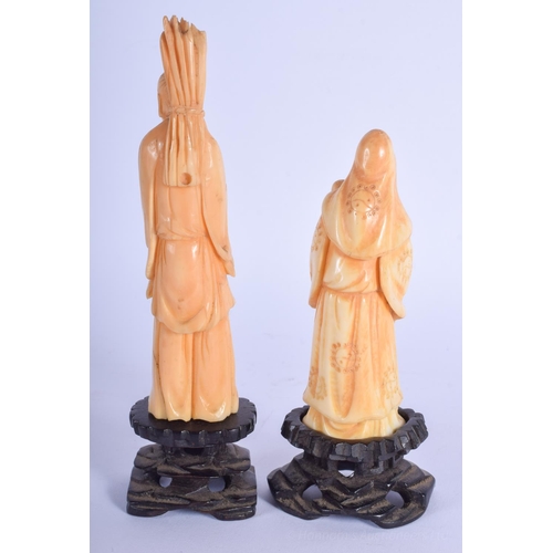 1221 - A NEAR PAIR OF EARLY 20TH CENTURY CHINESE CARVED IVORY IMMORTALS Late Qing. Ivory 12 cm & 9.5 cm hig... 