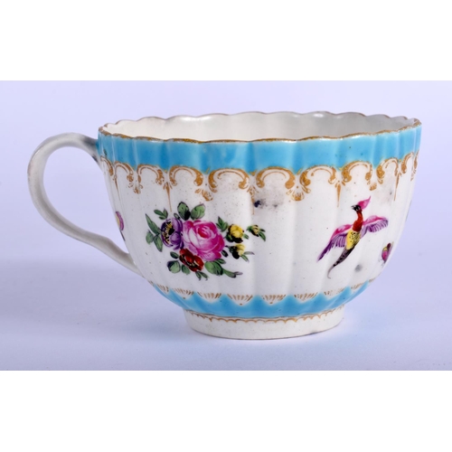 123 - 18th c. Worcester teacup and saucer painted with a bird in landscape surrounded by a saw tooth turqu... 