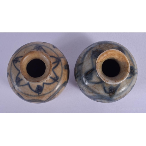 1267 - TWO 17TH/18TH CHINESE BLUE AND WHITE JARS Ming/Qing, possibly Vietnamese Shipwreck. 5.5 cm high.